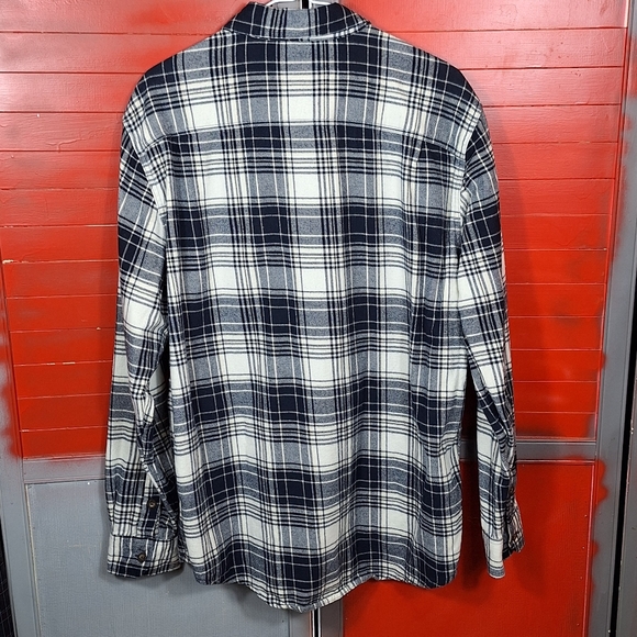 Pladra mens flannel shirt size Large - Picture 3 of 4
